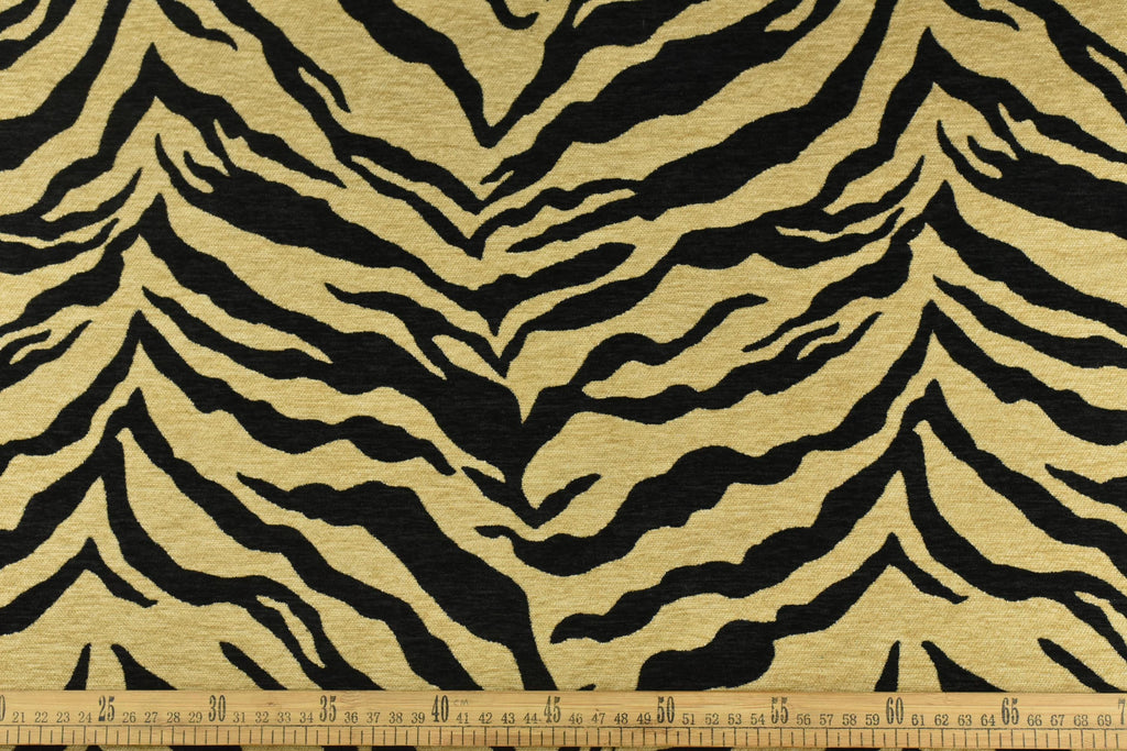 Vintage Tiger Animal Skin Textured Chenille Jacquard Upholstery Fabric For Chair Cushion|Brown Chenille Wild Animal Fabric
